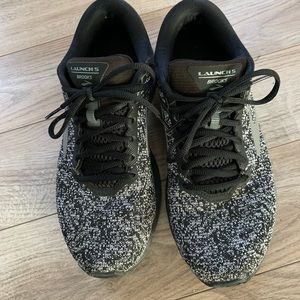 Brooks launch 5 men’s size 8 women’s size 9